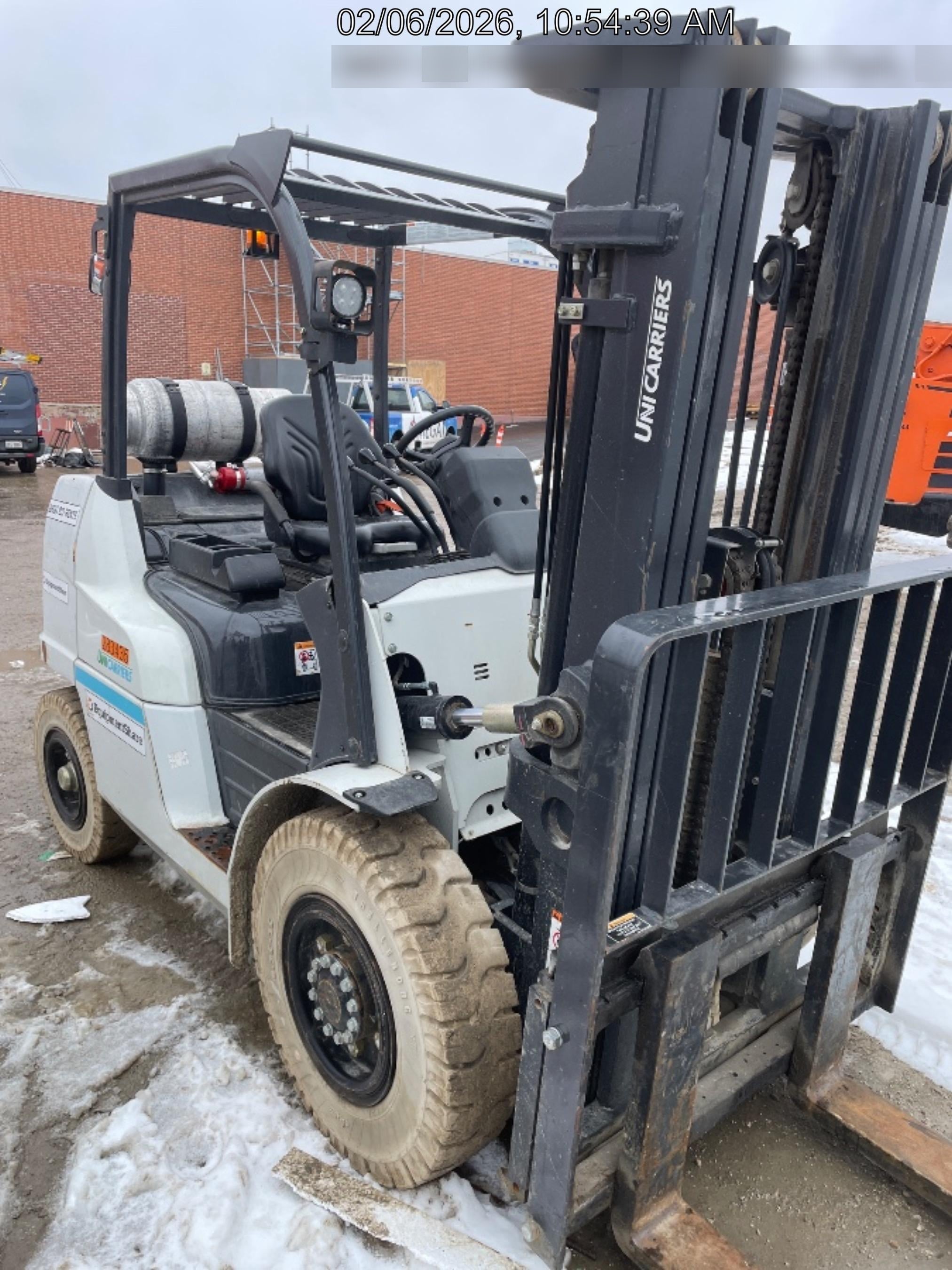 2022 UNICARRIER PF80N