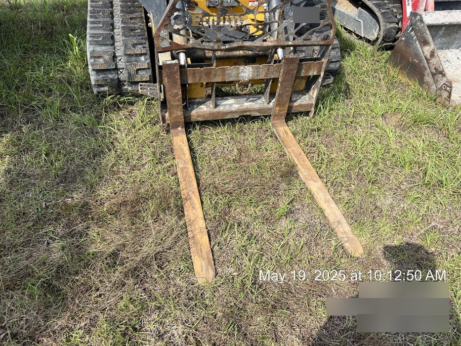 2019 PALADIN 48" Pallet Forks - Paladin