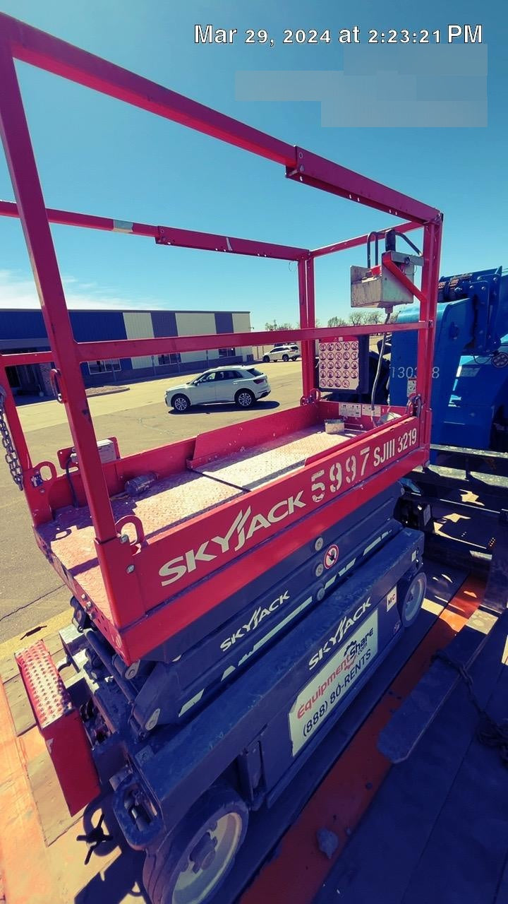 2017 Skyjack SJIII-3219 Skyjack SJ3219, Trojan Battery Set, Extended Warranty 5yr/5k hr
