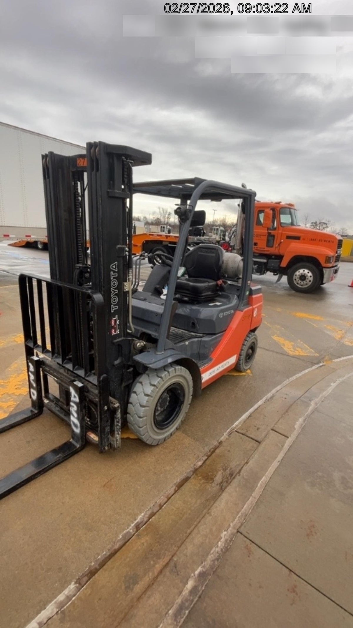2022 TOYOTA 50-8FGU25