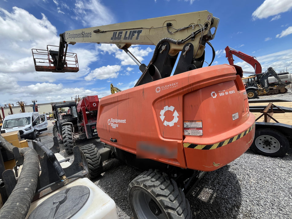 2024 JLG 660SJ
