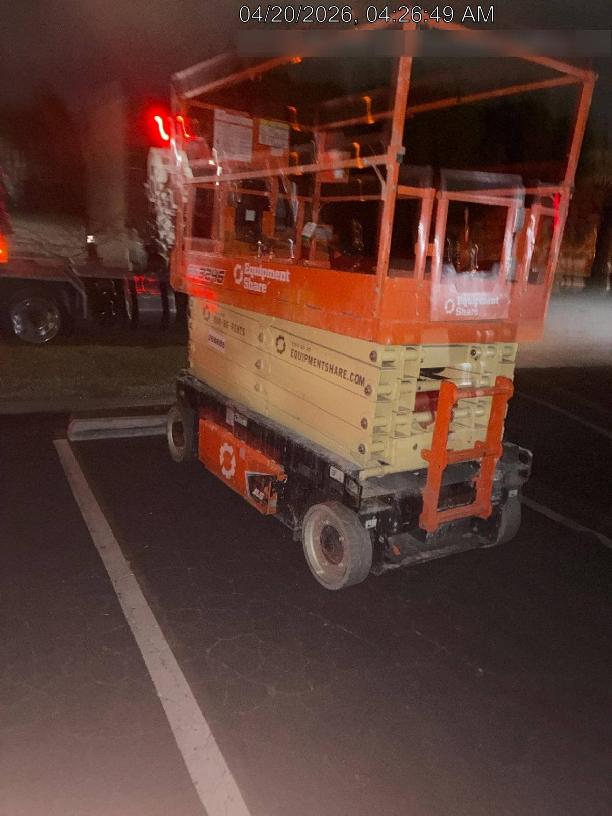 2022 JLG ES3246
