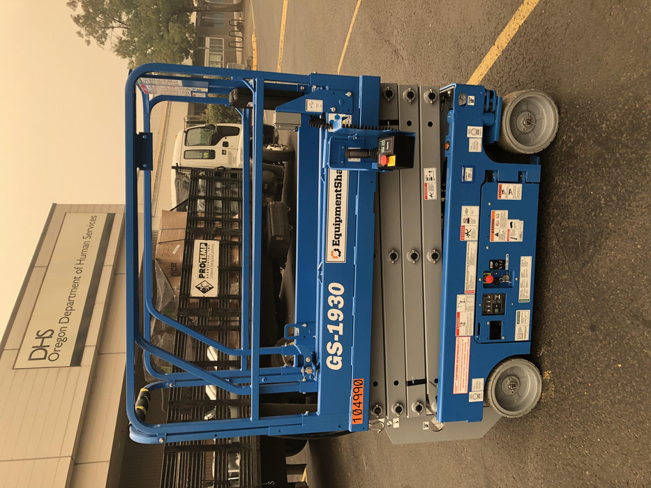 2020 Genie GS-1930 Fixed rails with chain entry gate - Pre A92.20, 800W Inverter