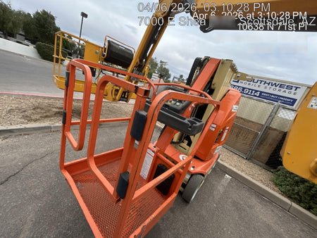 2021 JLG 26E