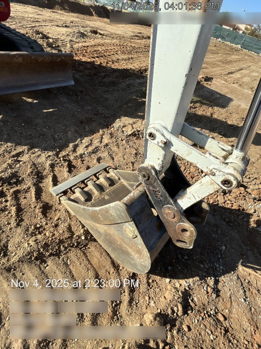 2021 TAKEUCHI TB260-CR