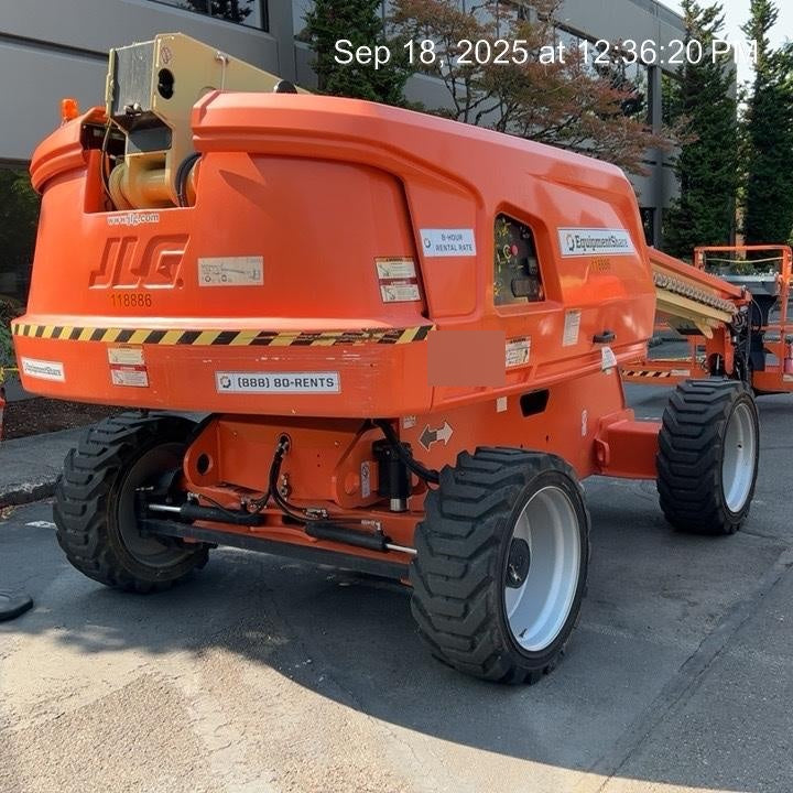 2021 JLG 600S