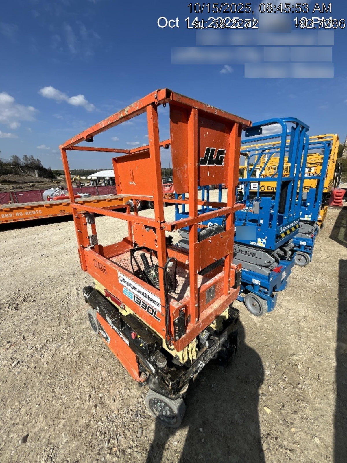 2022 JLG ES1330L