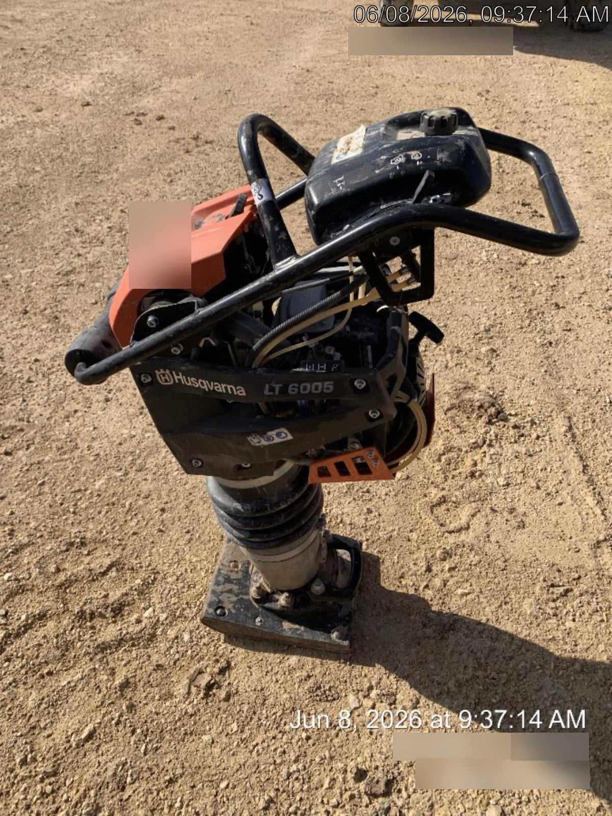 2025 HUSQVARNA LT6005