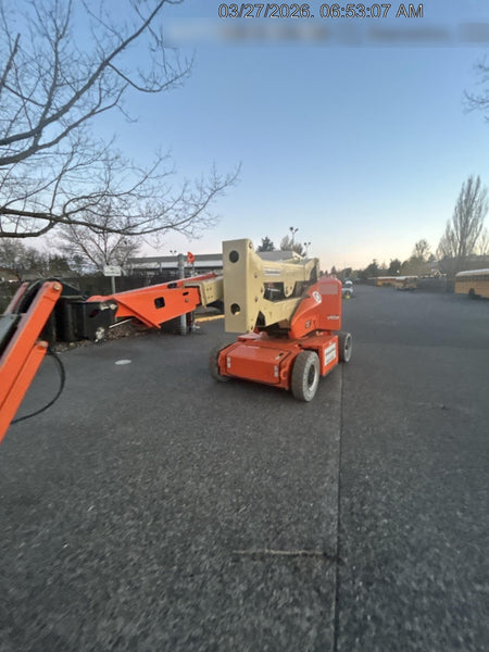 2019 JLG E400AJPN