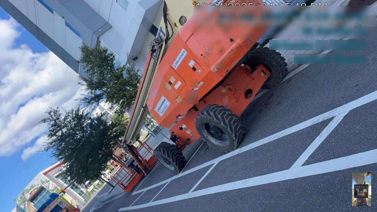 2019 JLG 860SJ