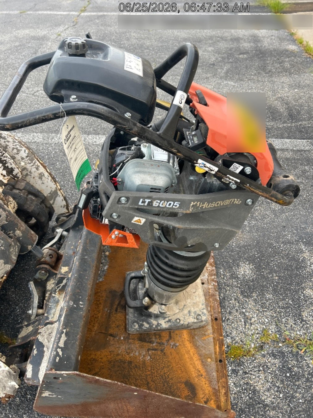 2024 HUSQVARNA LT6005