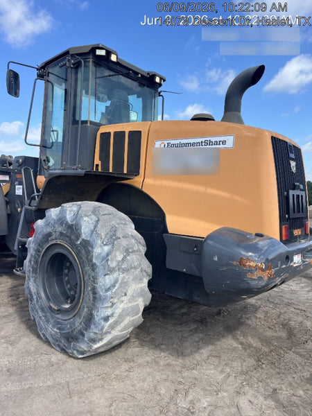 2022 CASE 821G