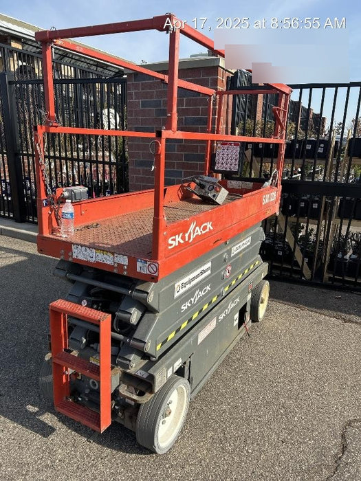 2017 Skyjack SJIII-3226 Standard Rental Specs