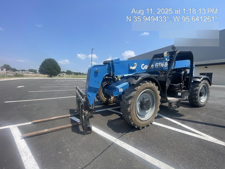 2018 Genie GTH-844 Genie GTH-844 w/Open ROPS, FF Tires, beacon/work lights, 60" carriage/forks