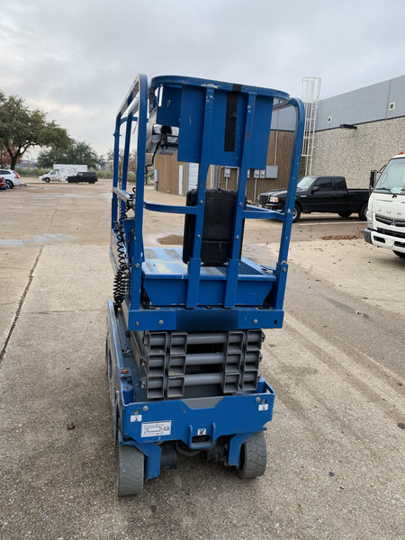 2019 Genie GS-1930 Fixed Rails with Chain Entry