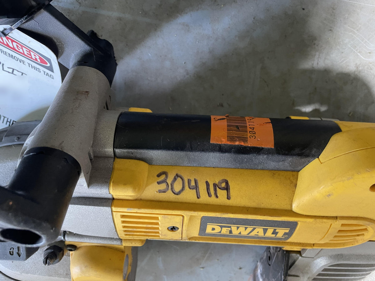 2023 DEWALT DWM120