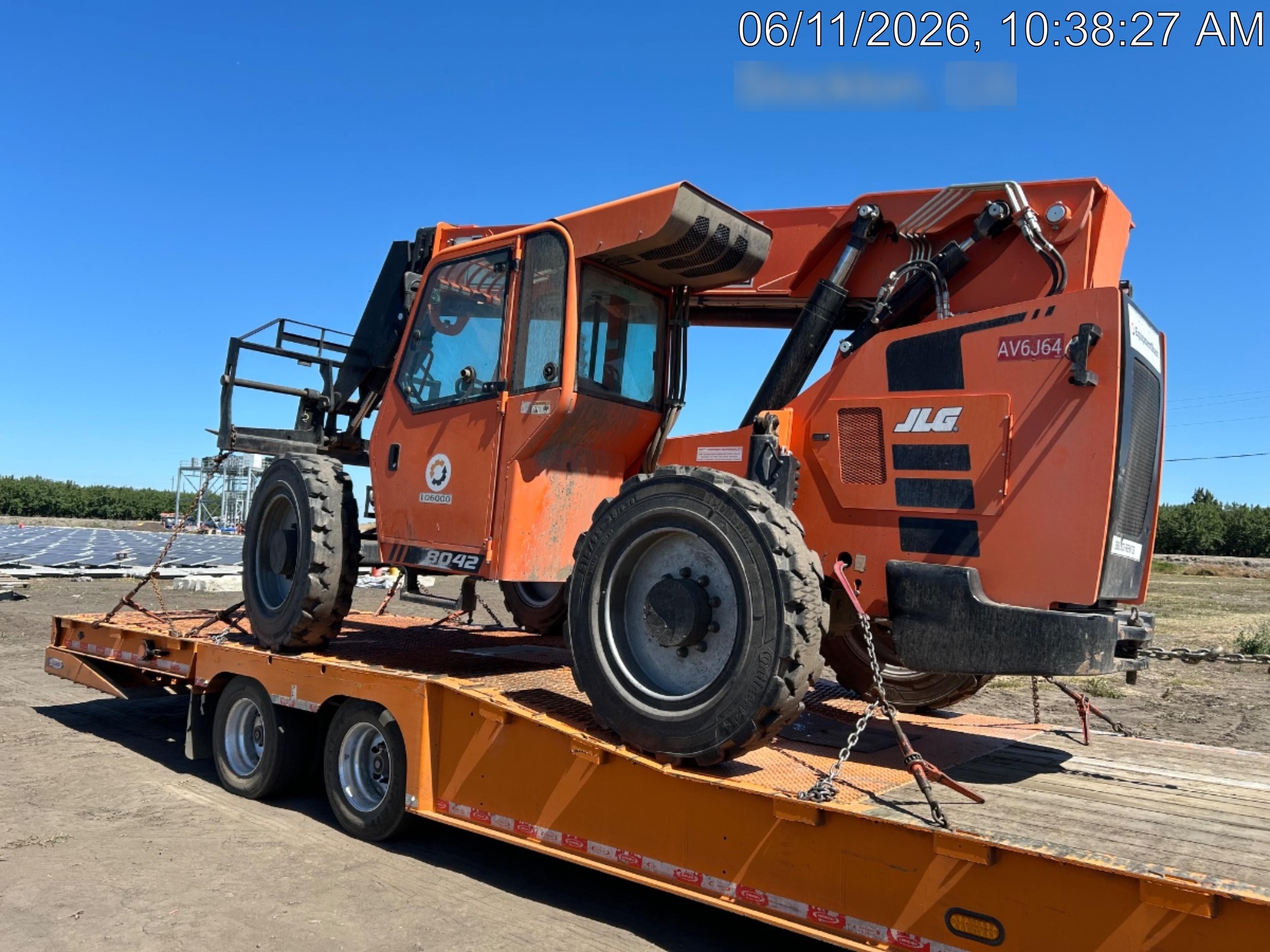 2020 Skytrak 8042 Cab/Heat/Air, Solid Tires, Work Lights, Beacon, Aux Hydraulics, Back up Alarm, Lifting Eye, ES Decals