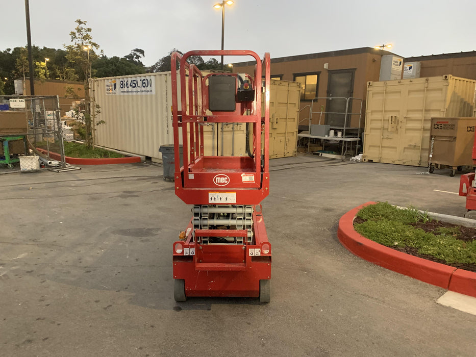 2020 MEC 1330SE Solid NM Tires, Steel Swing out Doors, LCS, Beacon, 900W Inverter