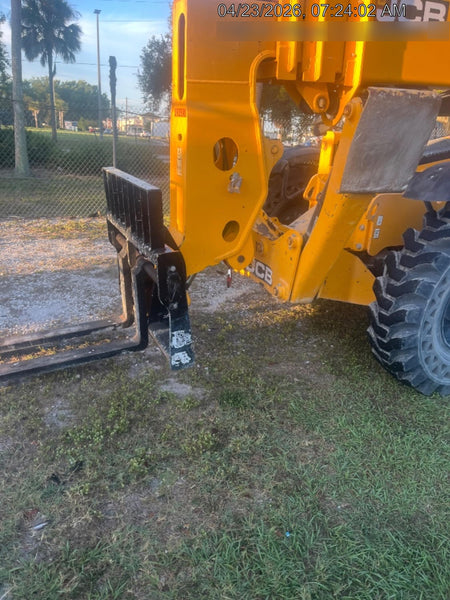 2023 JCB 510-56