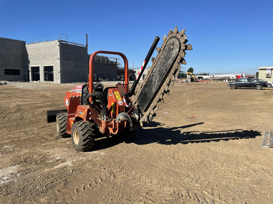 2022 DITCH WITCH RT45A