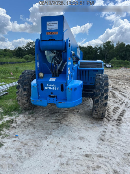 2023 GENIE GTH-844