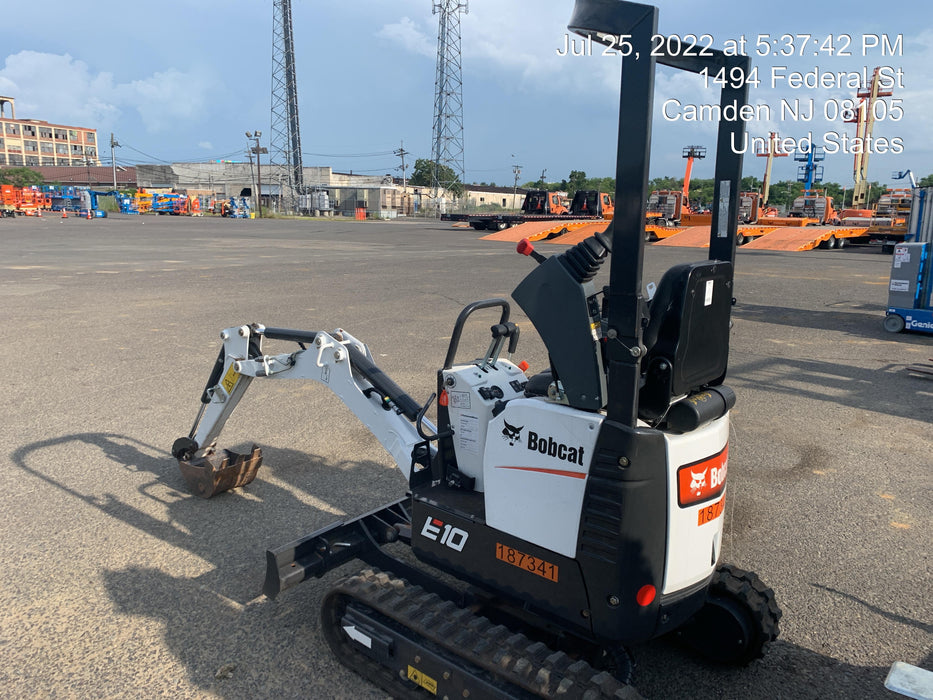 2021 BOBCAT E10