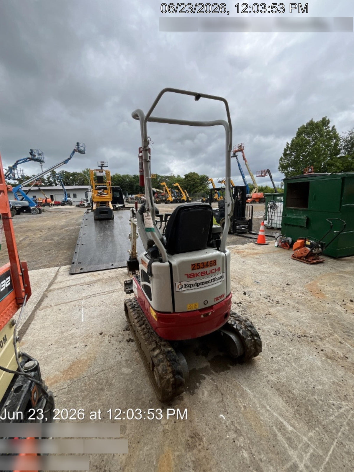 2022 TAKEUCHI TB210R