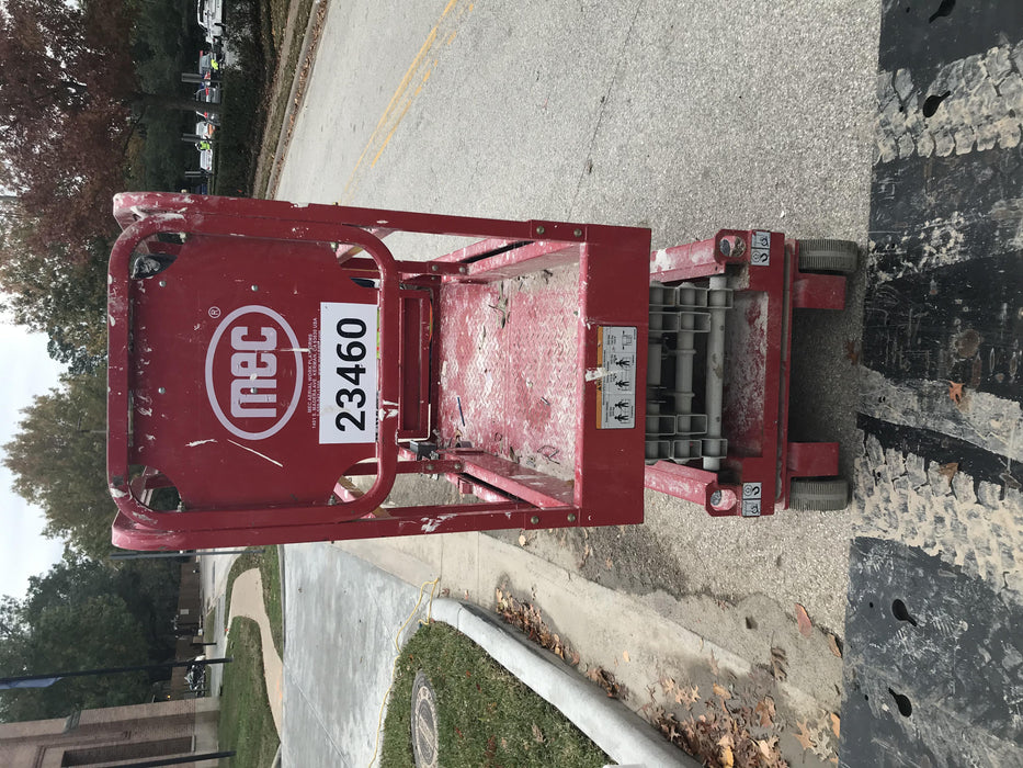 2019 MEC 1330SE MEC 1330SE w/ES Track Hardware, Full Extended 2 Year Warranty