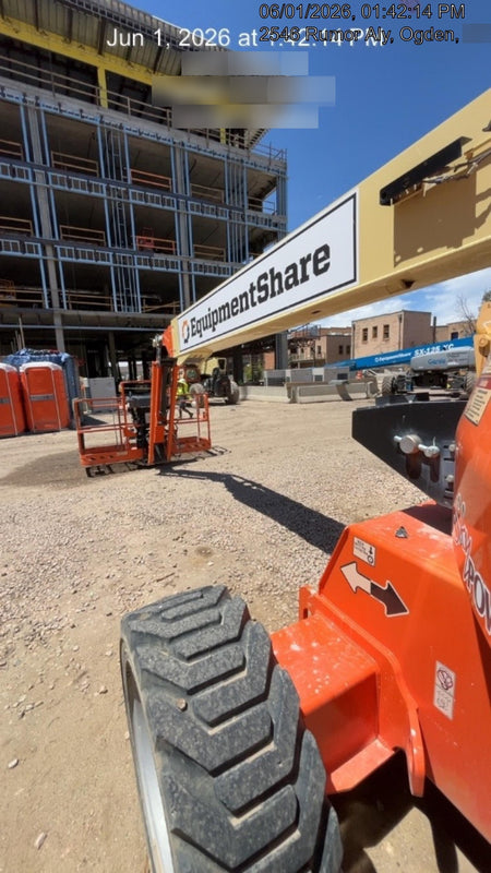 2020 JLG 660SJ