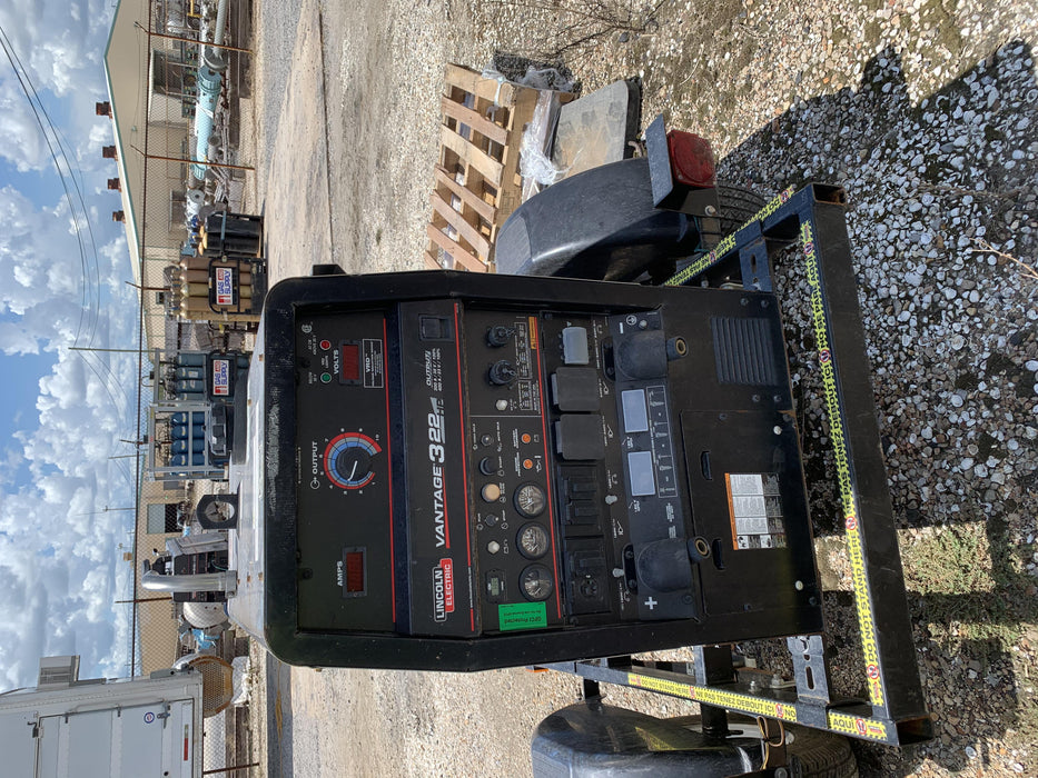 2019 Lincoln Electric Vantage 322 Ready-Pak 3, Two Wheel Trailer, Fender and Light Kit, Cable Rack