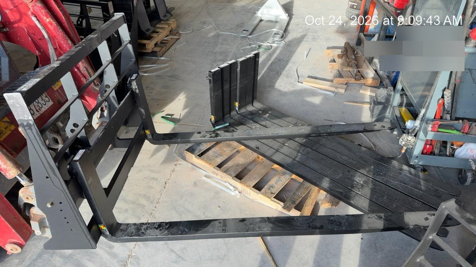 2026 ARROW MATERIAL HANDLING 72" Pallet Forks - Arrow