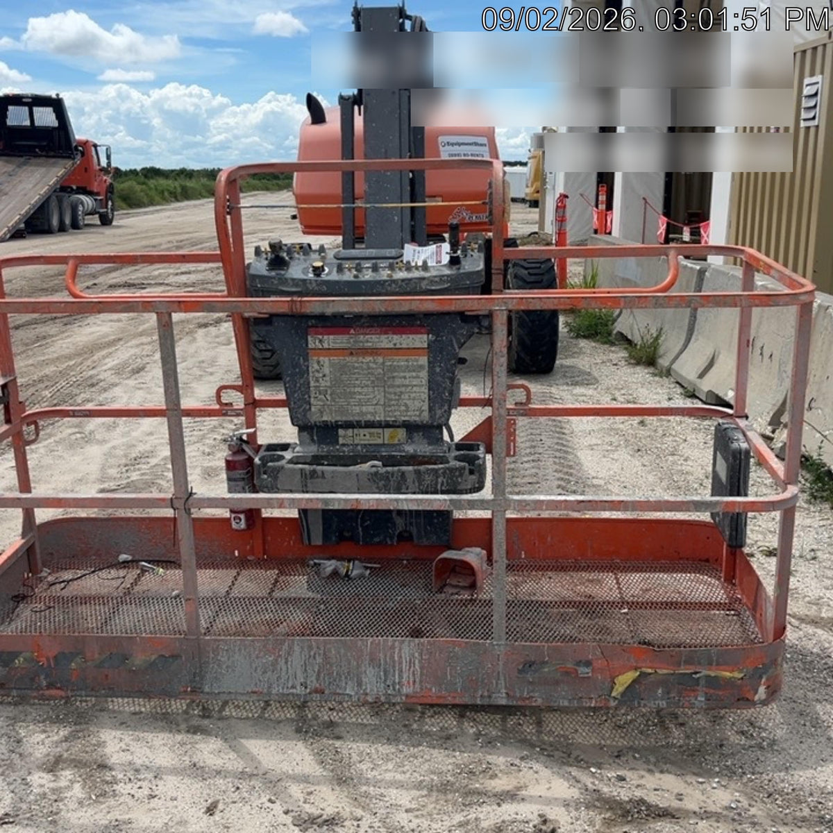 2023 JLG 460SJ