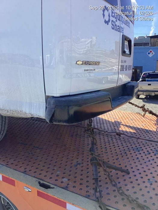 2023 CHEVROLET Express Van - Rental