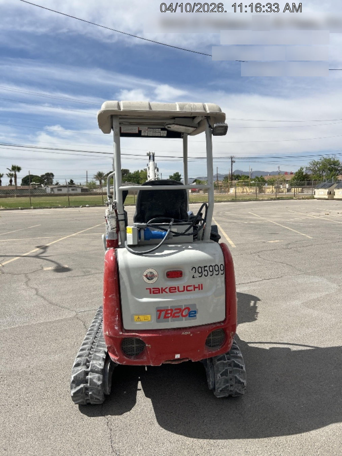 2023 TAKEUCHI TB20e