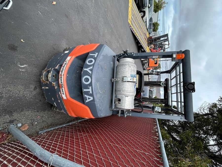 2022 TOYOTA 50-8FGU25