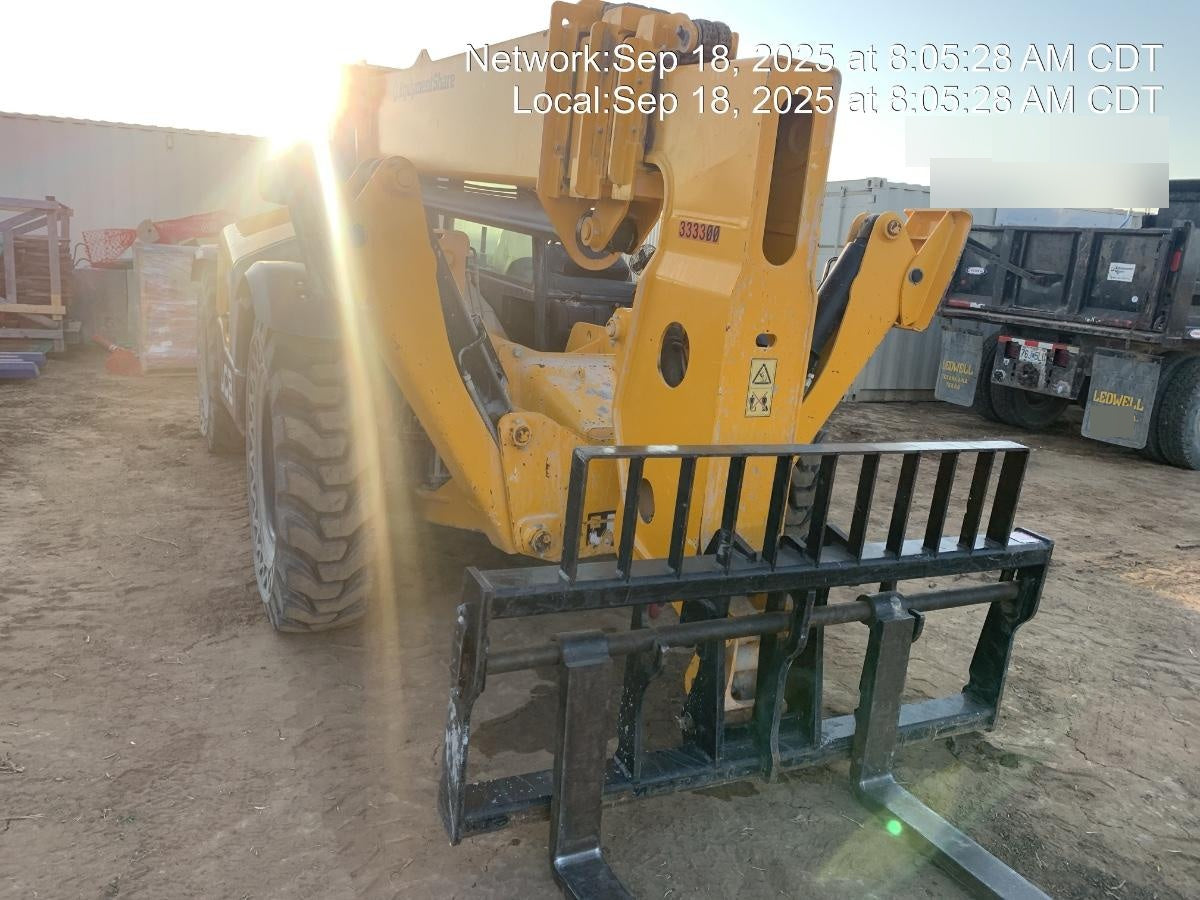 2023 JCB 510-56
