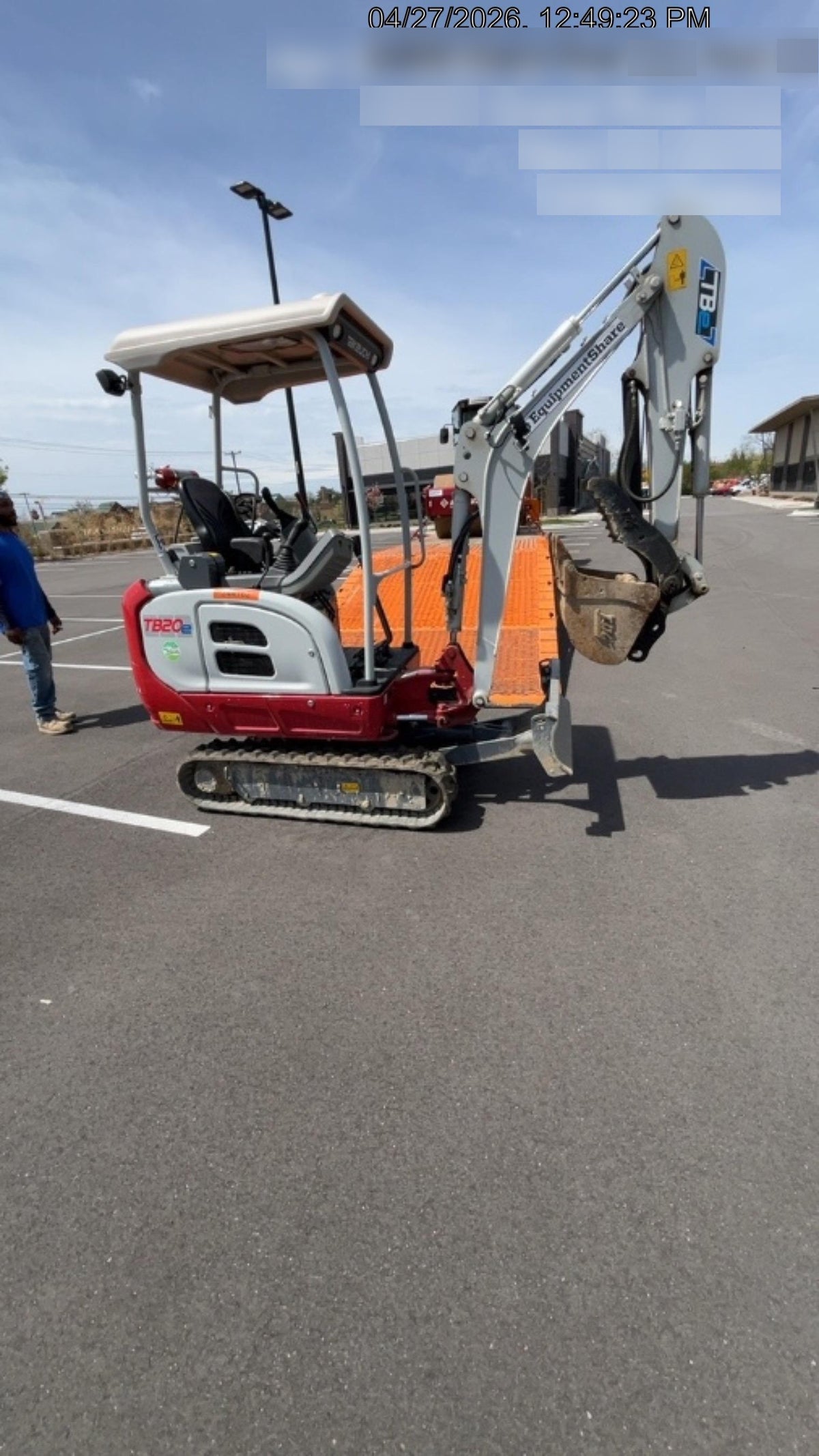 2023 TAKEUCHI TB20e