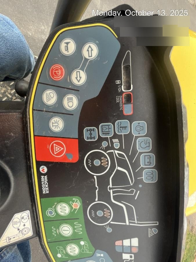 2018 WACKER NEUSON RD18