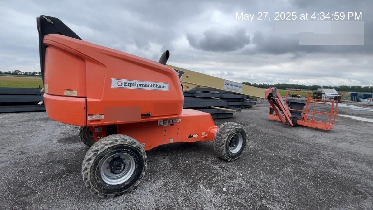 2019 JLG 460SJ