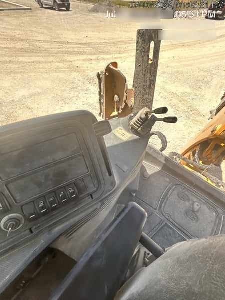 2023 JCB 3CX-14