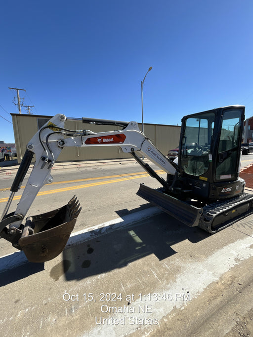 2023 Bobcat E35 Cab/Heat/Air, Rubber Tracks, Manual QC