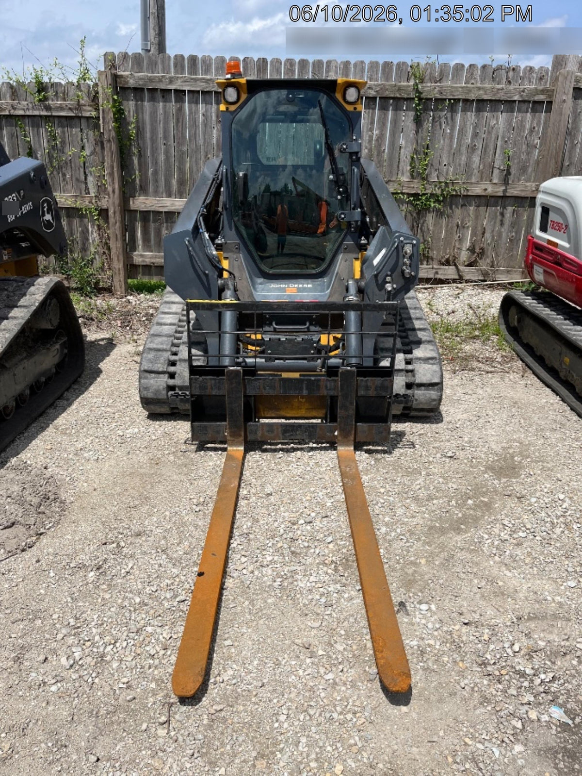 2025 ARROW MATERIAL HANDLING F5100CB - 72"