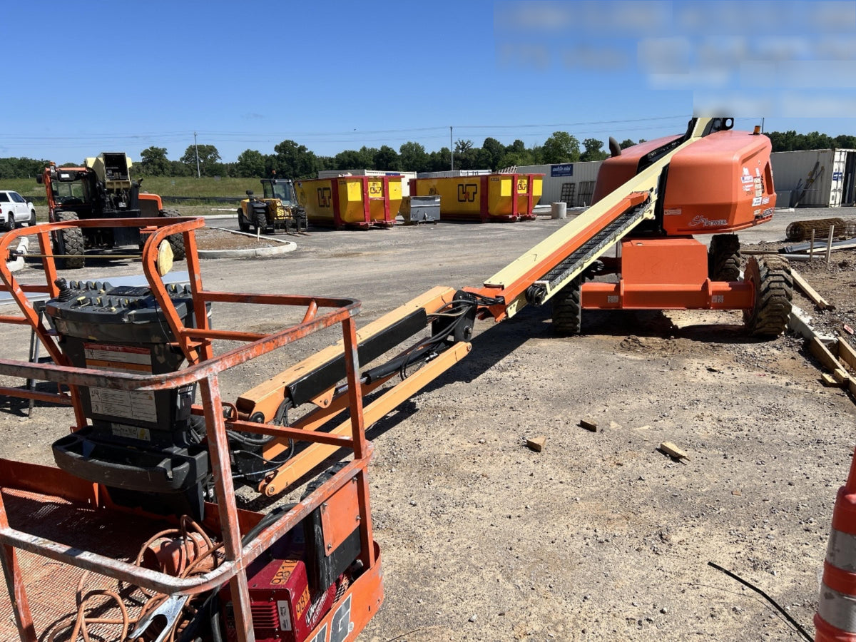 2023 JLG 460SJ
