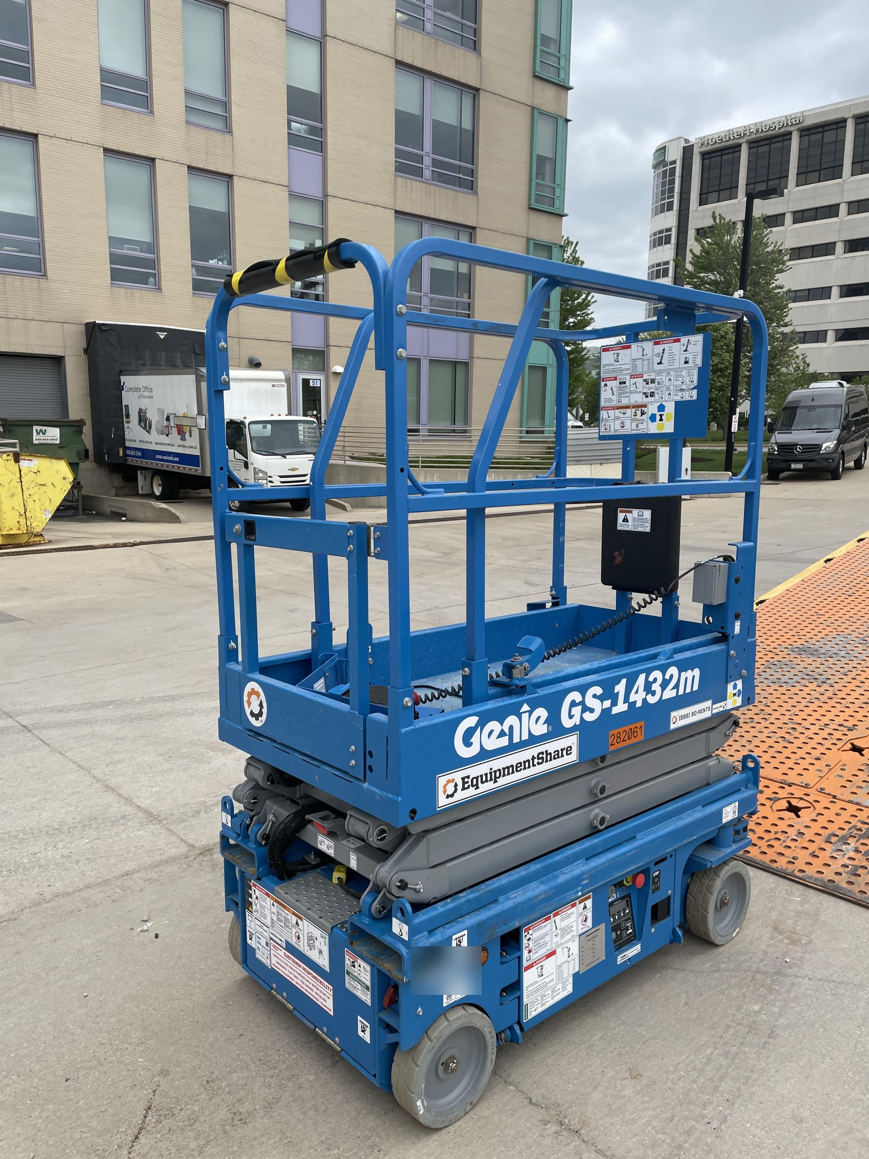 2022 GENIE GS-1432
