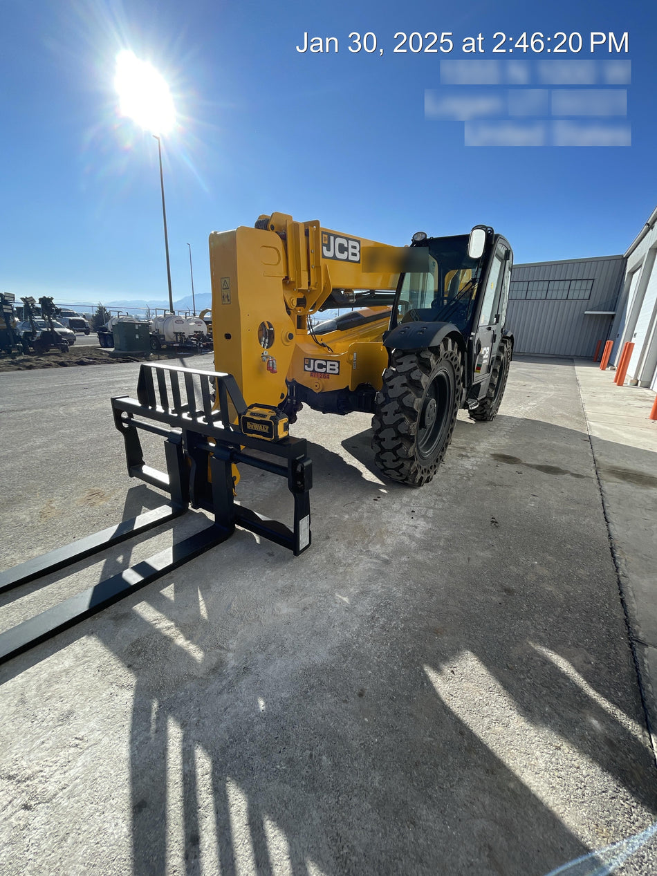 2025 JCB 509-42