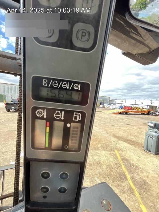 2021 CASE 586H