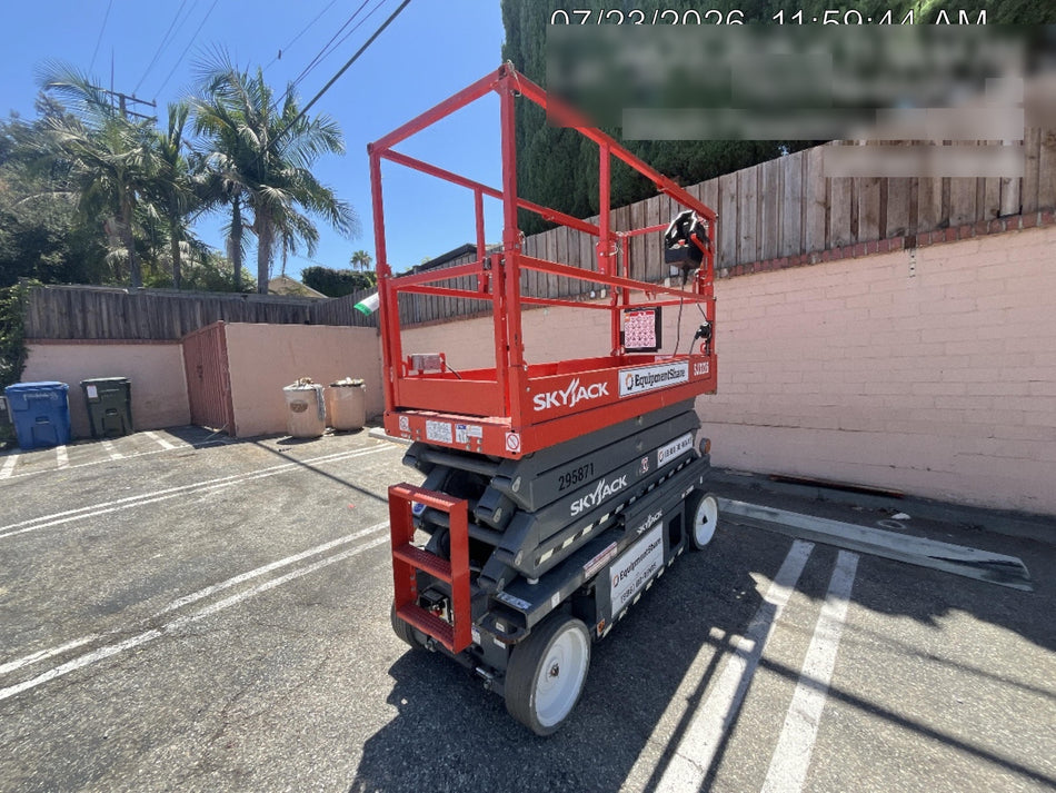 2023 SKYJACK SJ3226