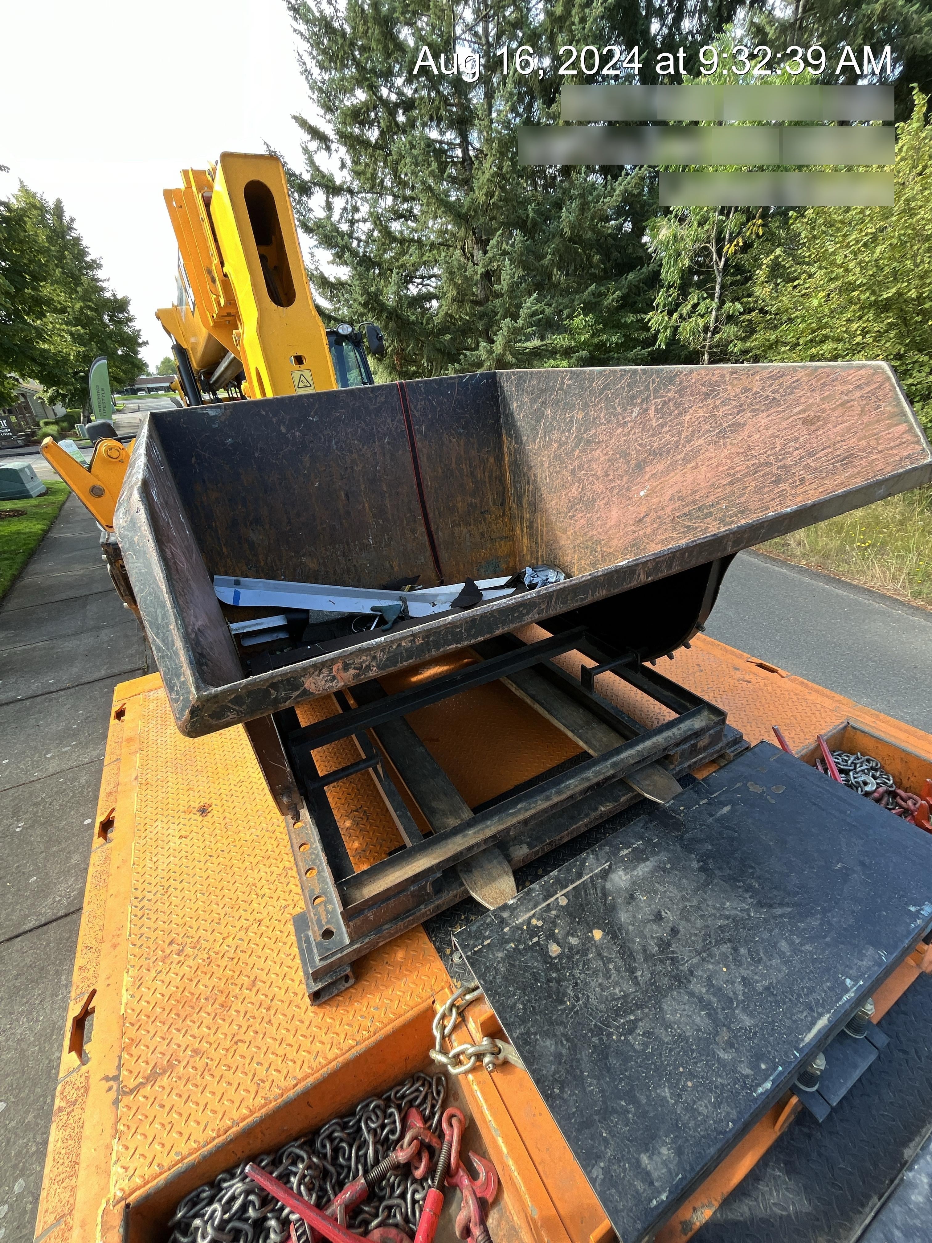 2020 STAR INDUSTRIES M-1820 - Self-Dump Hopper