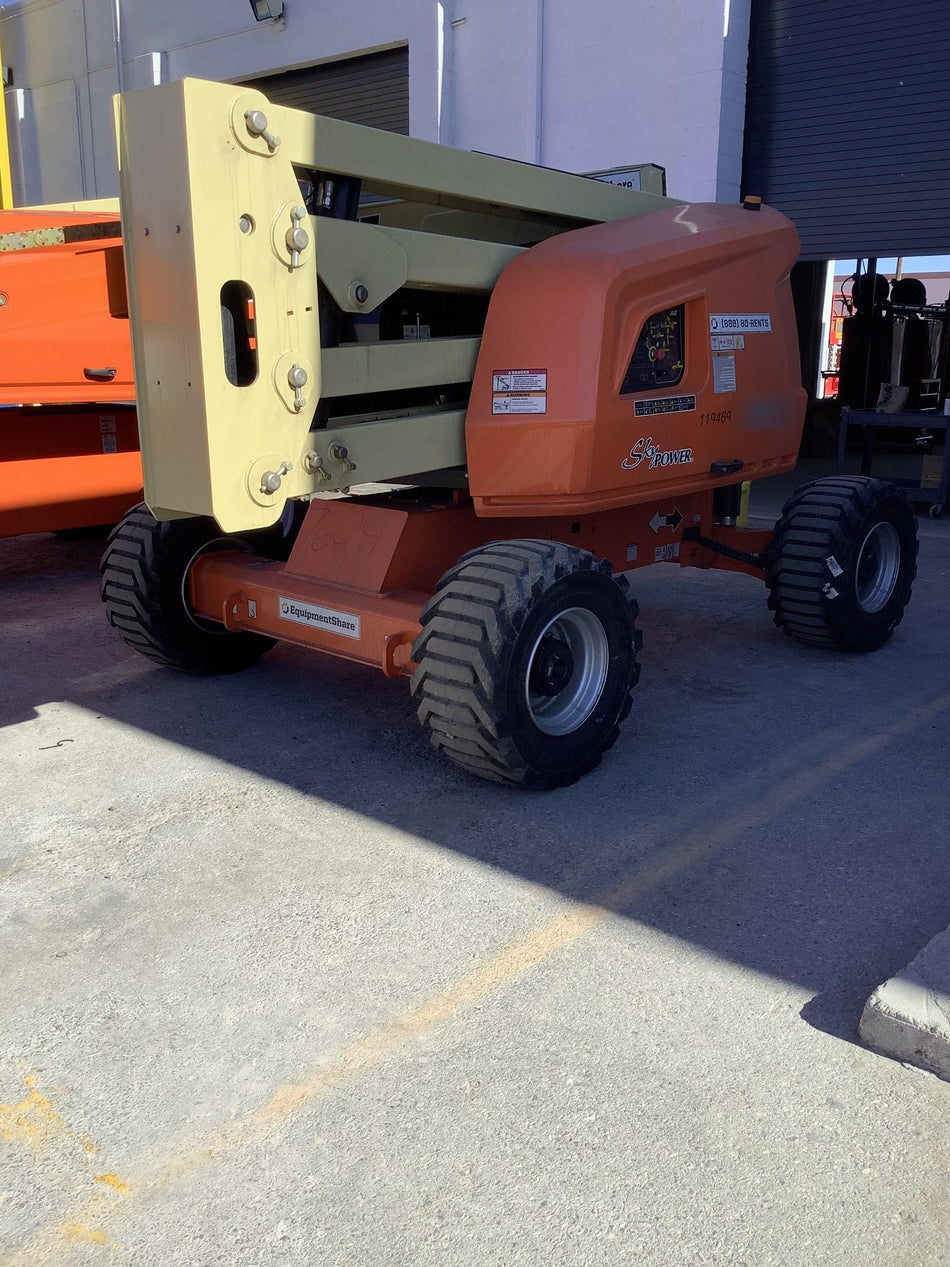 2021 JLG 450AJ