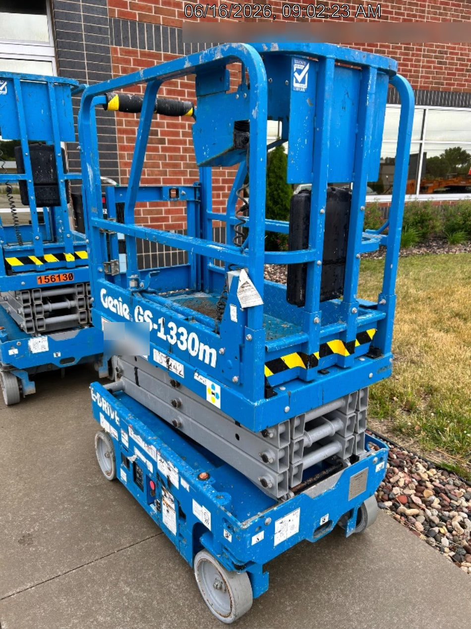 2021 GENIE GS-1330m